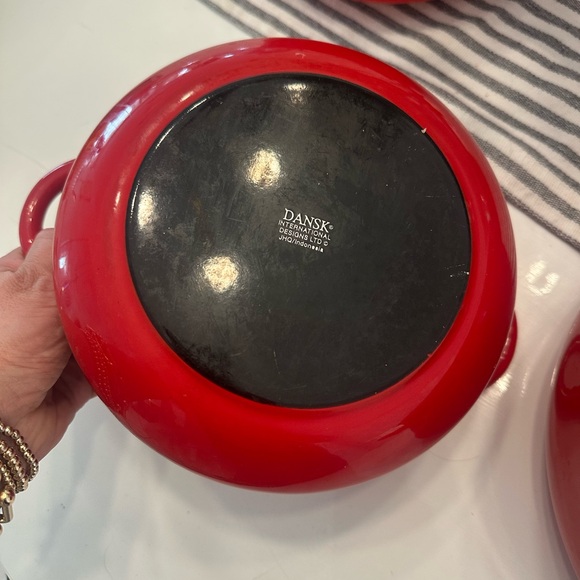 NWOT Set of Dansk IHQ Kobenstyle Red
Enamel Dutch Oven Pots by Dansk Designs - Picture 3 of 8